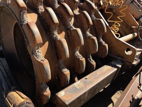 CATERPILLAR_825G